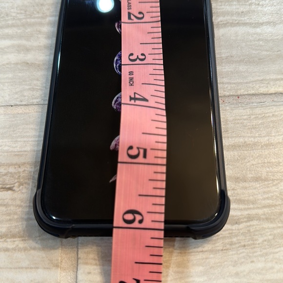 ADD TO A BUNDLE AND GET IT FOR FREE
iPhone 11 cover - Picture 7 of 8